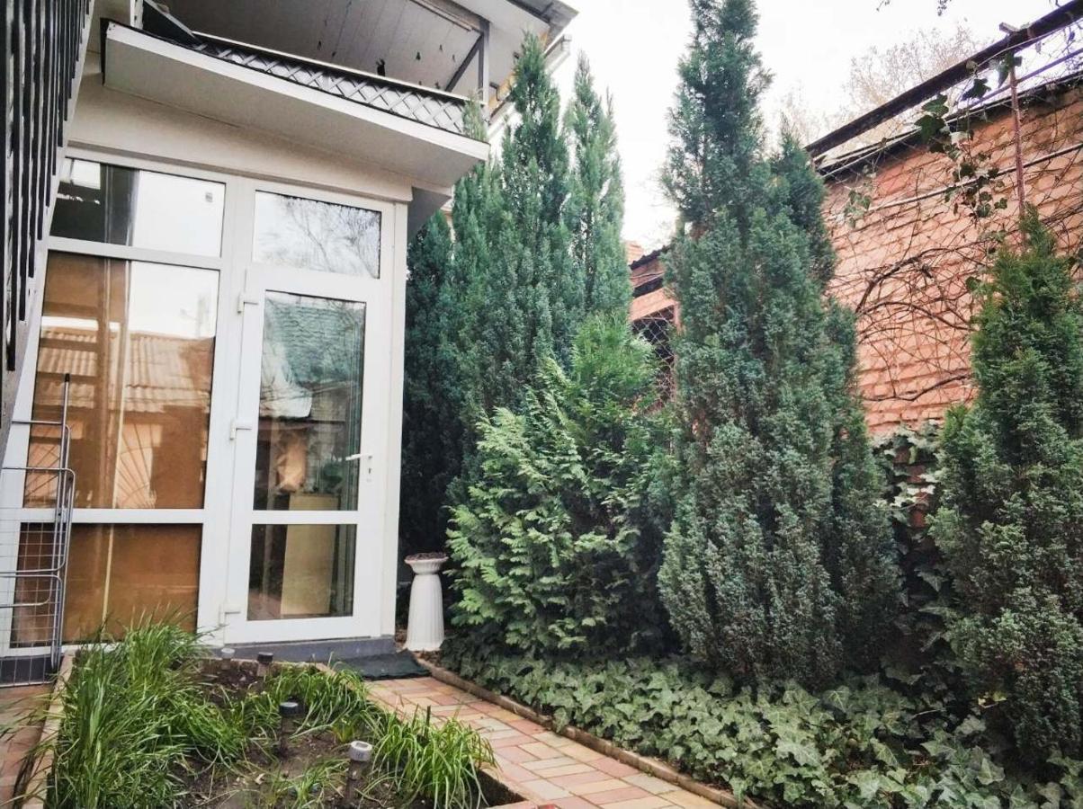 Апартаменты В Центре, По Типу Хостел Kropyvnytskyi Exterior photo